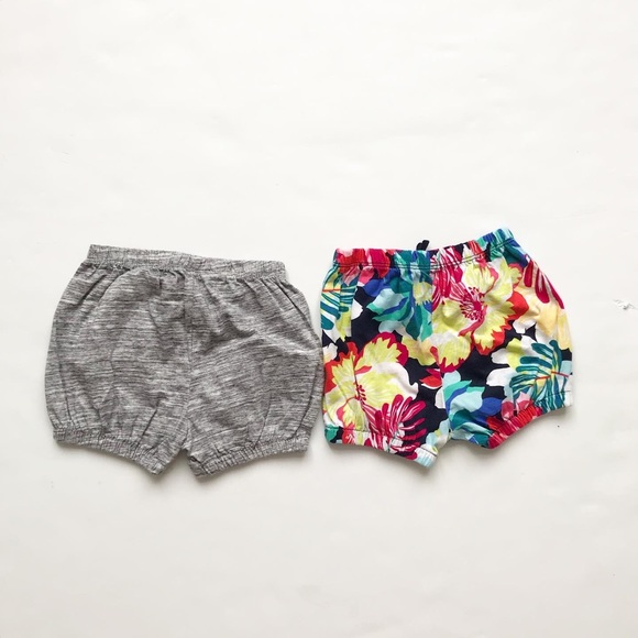 Babygap cotton bubble shorts EUC 18-24 months - Picture 5 of 5